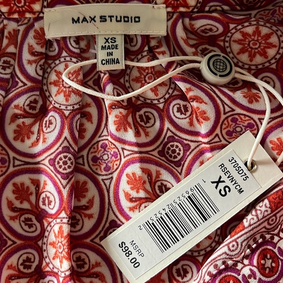 Max Studio Womens Red Short Sleeve Button Up - Picture 3 of 10
